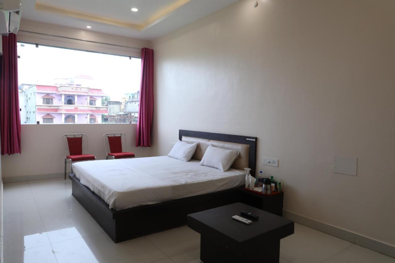 Hotel shri siddhivinayak Bina-Etawa Bagian luar foto
