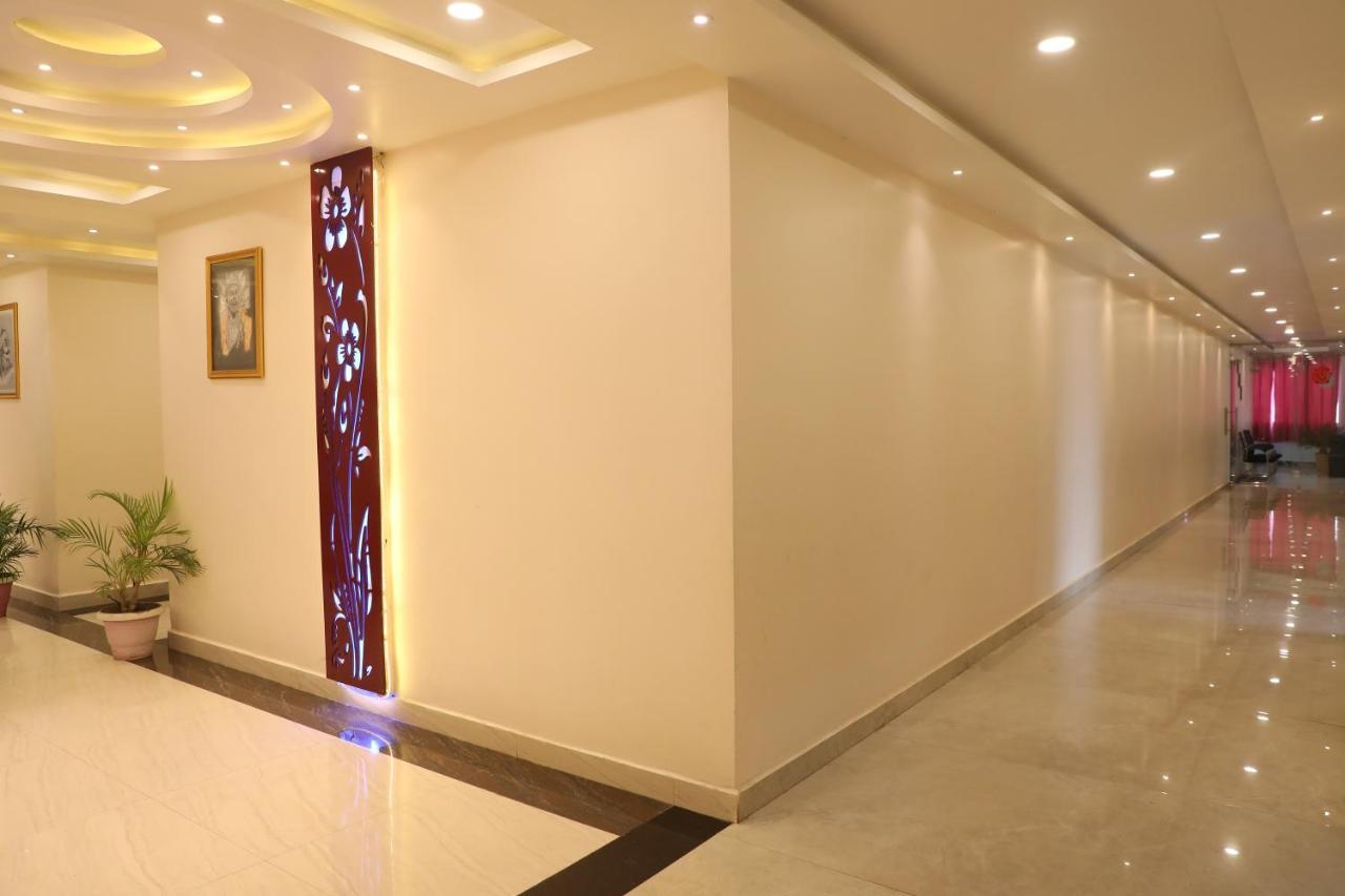 Hotel shri siddhivinayak Bina-Etawa Bagian luar foto