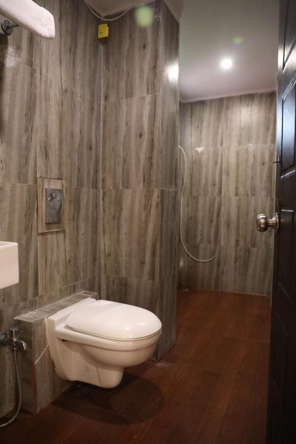 Hotel shri siddhivinayak Bina-Etawa Bagian luar foto